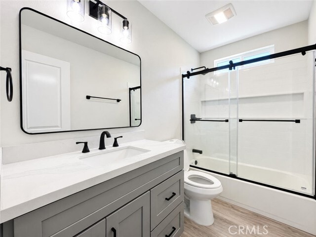 Photo - 1744 Richard St