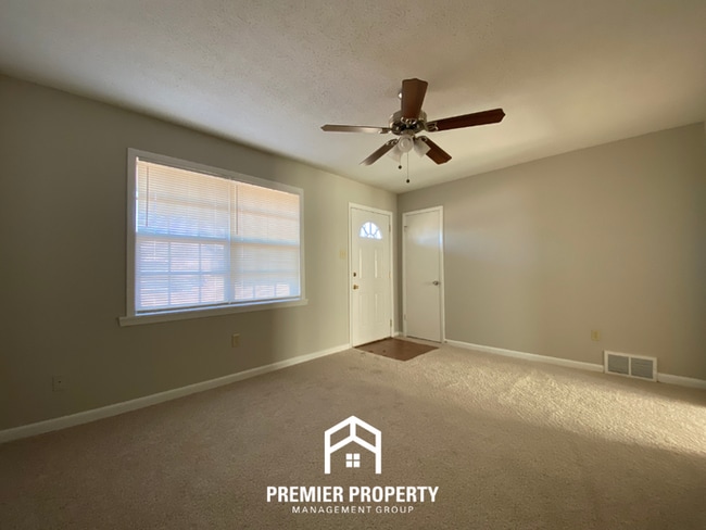 Photo - 6345 Martinwood Dr