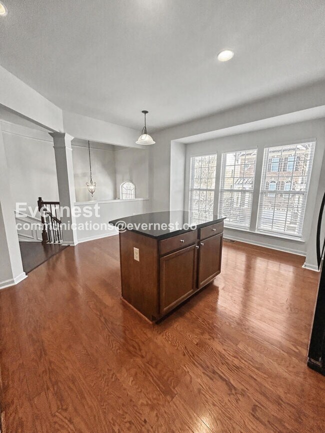 Photo - 8730 Macedonia Lake Dr