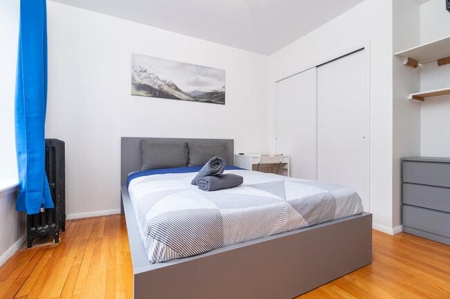 Building Photo - 340e E 93rd St Rental