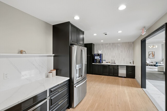 Center Place - Kitchen