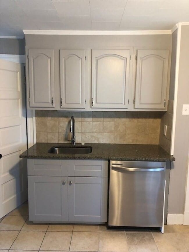 Photo - 3 Bedroom Apartment - 1st Floor Unit Unit 101