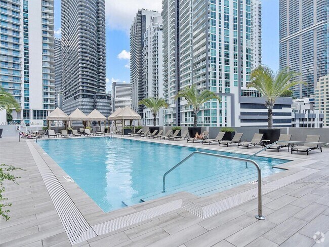 Building Photo - 1250 S Miami Ave Unit 2111 Rental