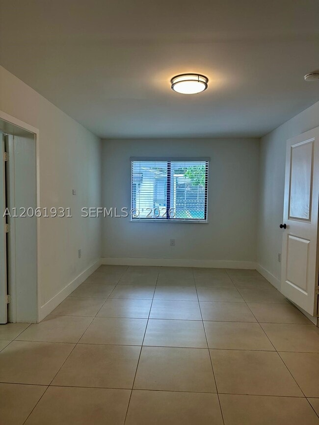Photo - 1750 NE 144th St Unit D