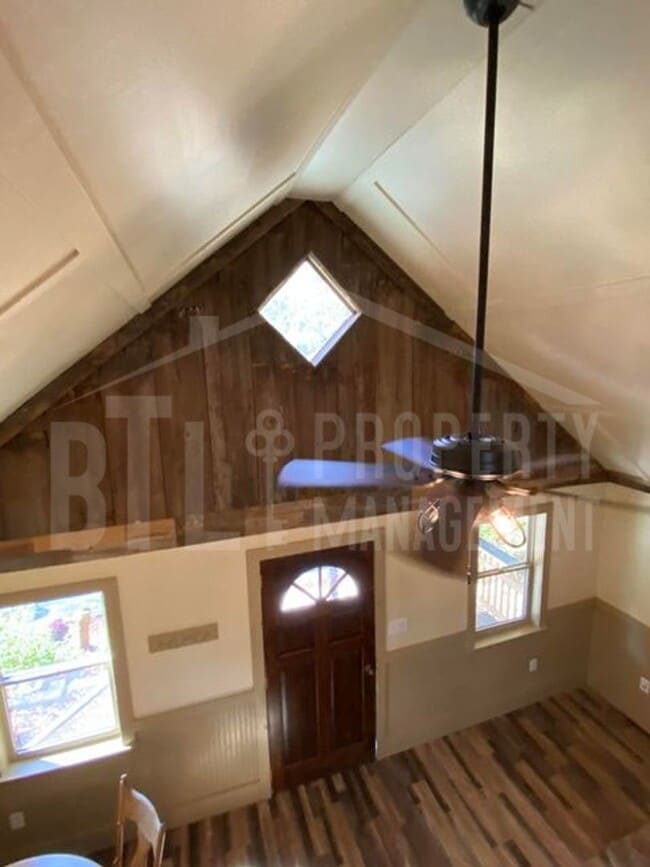 Photo - Rustic One Bedroom Cabin with Loft