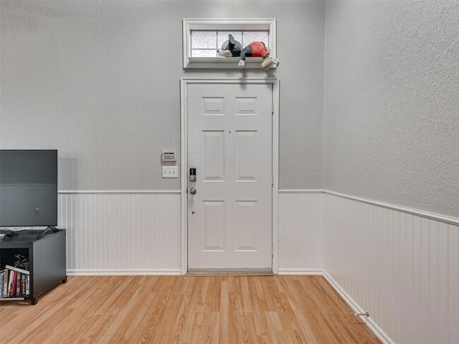 Photo - 2608 Southern Hills Dr