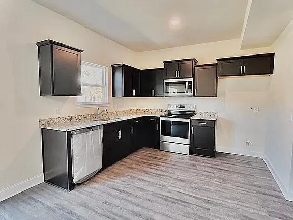 719 Mill Creek Cir