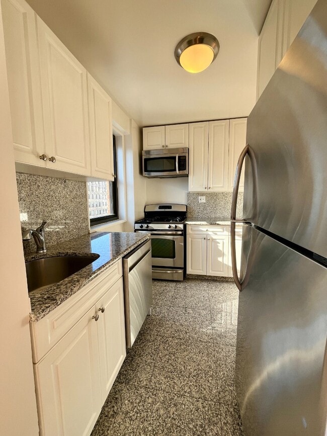 Photo - 145 Fourth Avenue Unit 10G