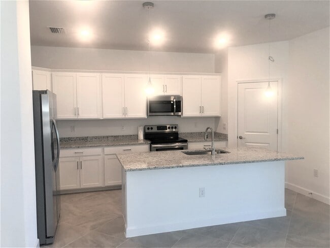 Photo - 13860 Pine Lodge Ln