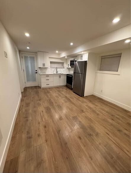 Photo - 11 Howard Av Unit 11