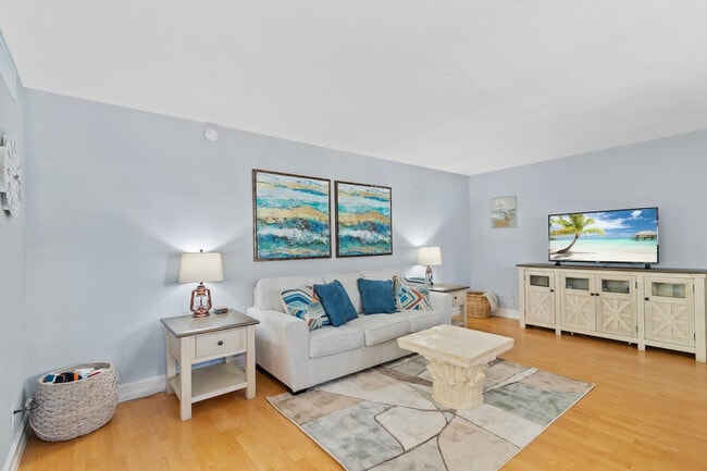 Photo - 8 NE 9th St Unit ID1323155P