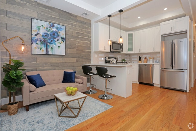 Livingroom1 - 1082 Greene- Shared Living Spaces