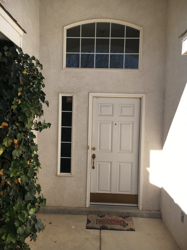Building Photo - 6639 Charwood Rd NW Unit Rental