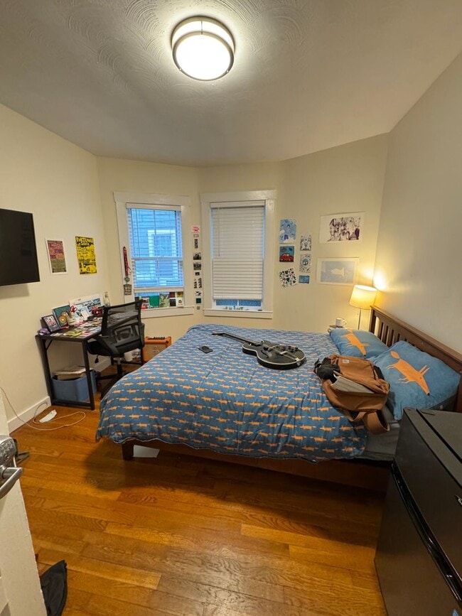 Photo - Townhouse perfect for "Socially Inclined" Students.  Get $1,000 upon closing!   TV's & mini-fridg...