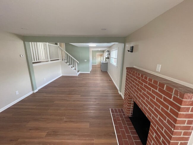 Photo - 1129 Elgin St
