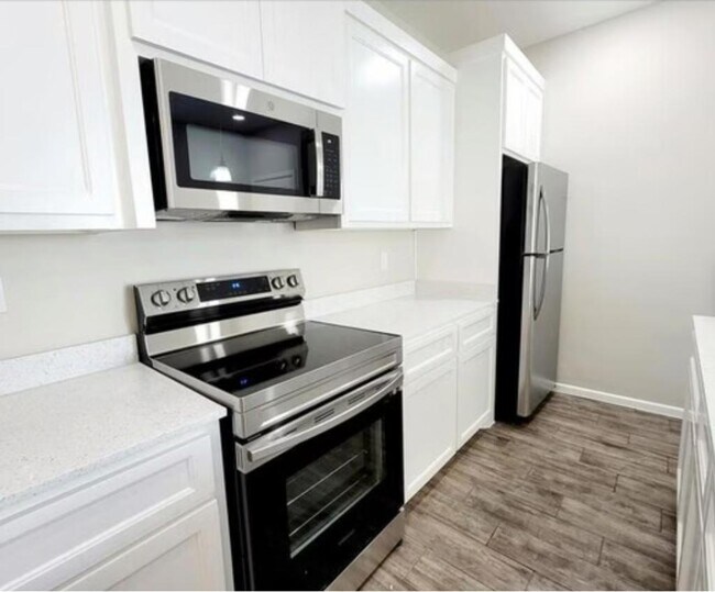 Photo - 1304 Petri Dr