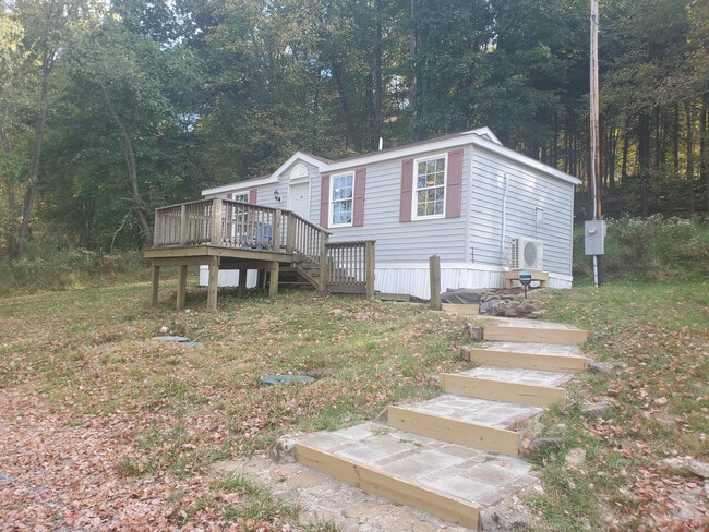 Building Photo - 402 Grubb Rd