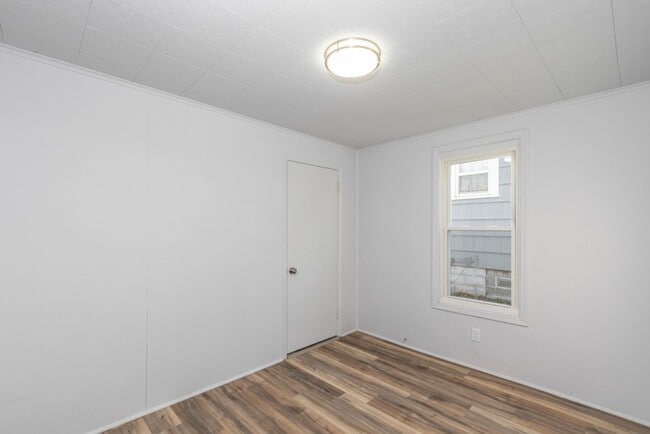 Photo - Single-Family House with 2BR and 1BA