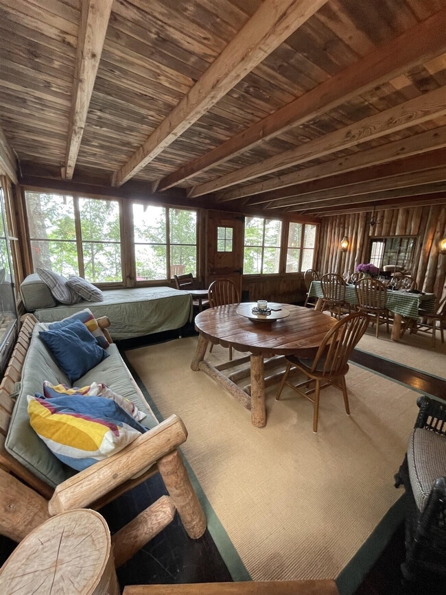 Photo - 9 Long Point Rd Unidad ID1255701P