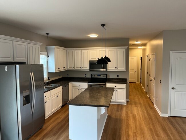 Photo - 104 Hooks Glenn Dr