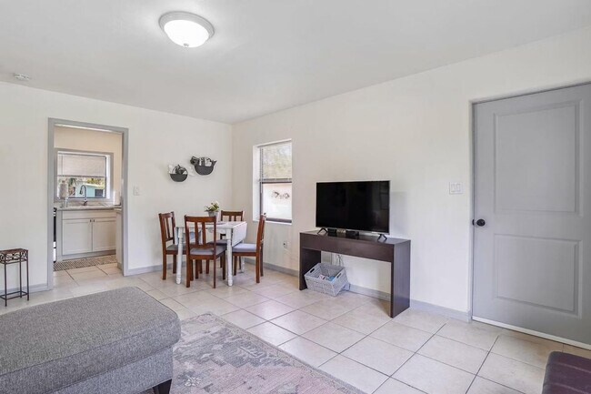 Photo - 662 Callahan St Unidad ID1308311P