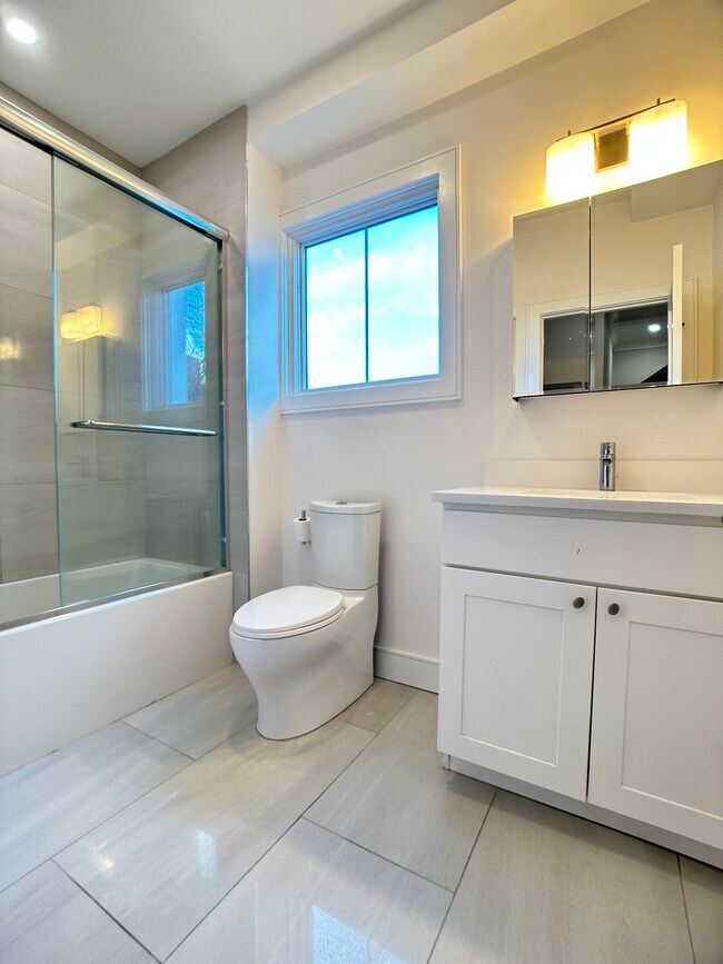 Photo - 26 Greylock Rd Unit 1