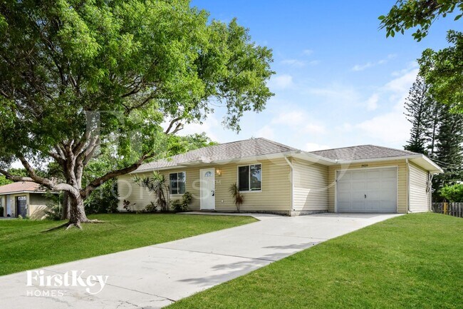 Photo - 19039 Coconut Rd