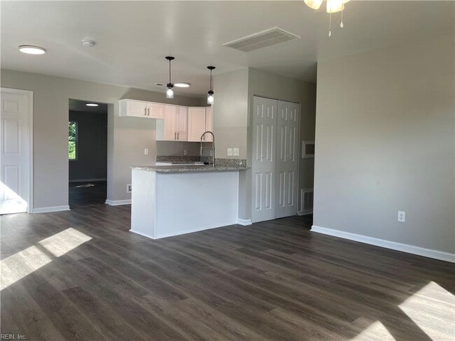 Photo - 7120 Clarion Ln