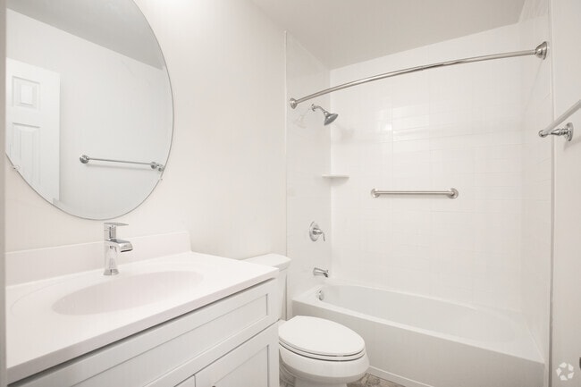 2 Br, 2 BA -1,188 sq ft