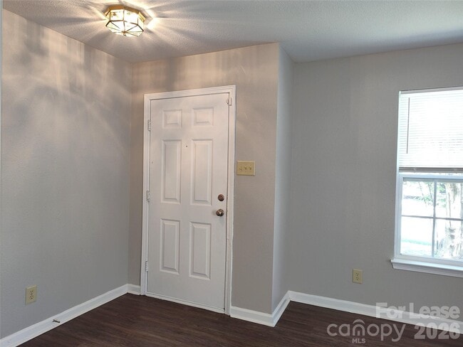 2726 Red Squirrel Trail
