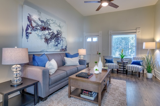 1 habitación, apartamento superior este - 1504 Q St