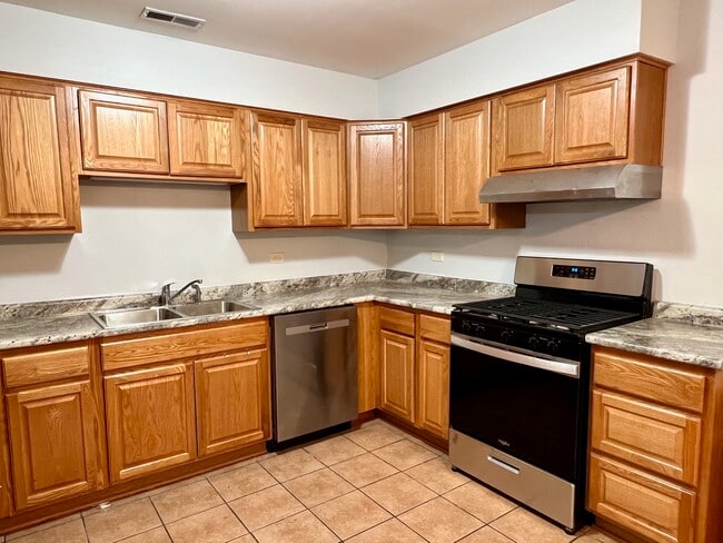 Photo - 2611 E Martha Pl