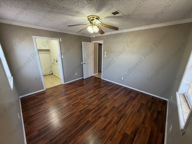 Photo - Cute 2 bedroom duplex
