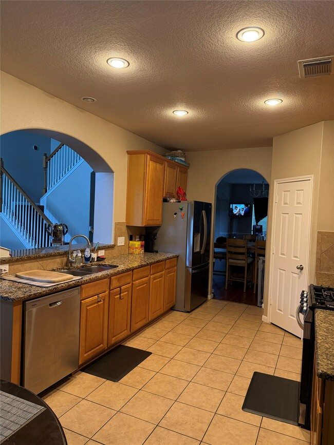 Photo - 2311 Diamond Springs Dr