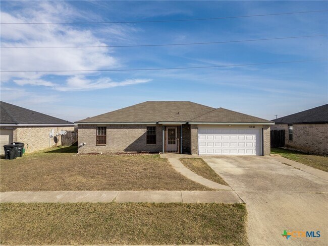 3211 Tom Lockett Dr