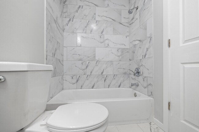 Photo - 414 Furrow St