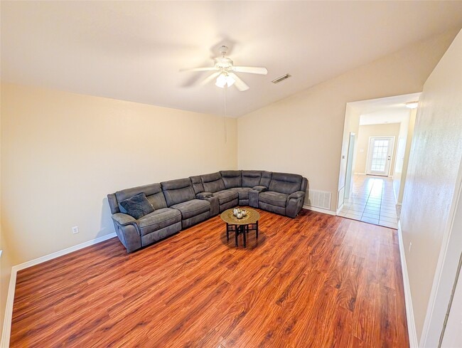 Photo - 21335 Sweet Grass Ln