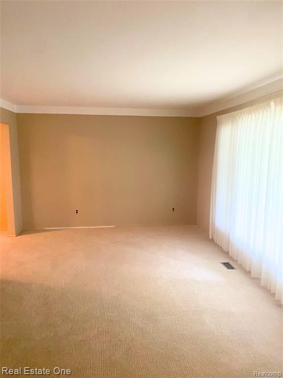 Photo - 14147 Barbara St