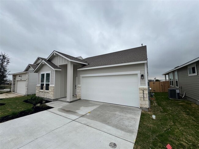 Photo - 5331 Bruno St