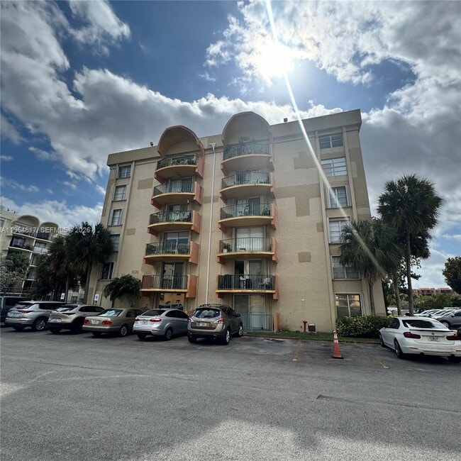 Photo - 9320 Fontainebleau Blvd Unit 211