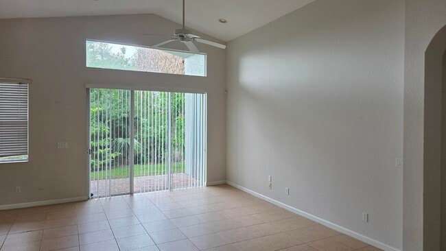 Photo - 2264 Newport Isles Blvd
