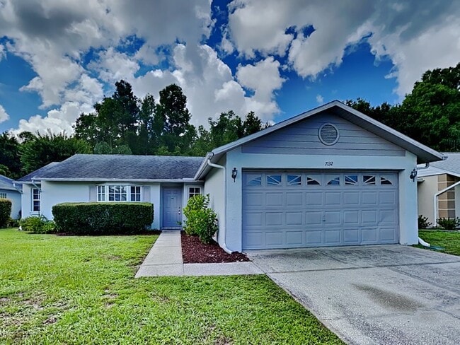 Building Photo - 7132 Waxwing Dr