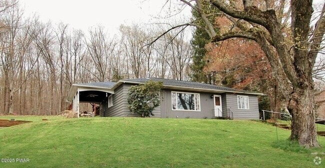Building Photo - 1561 PA-171 Rental