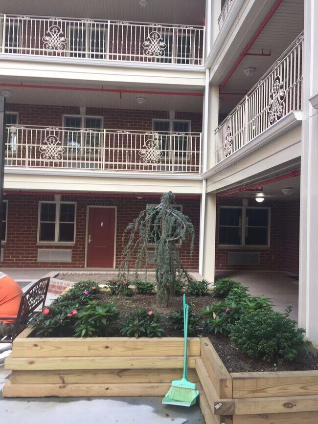 Photo - 8515 120th St Unit 5C
