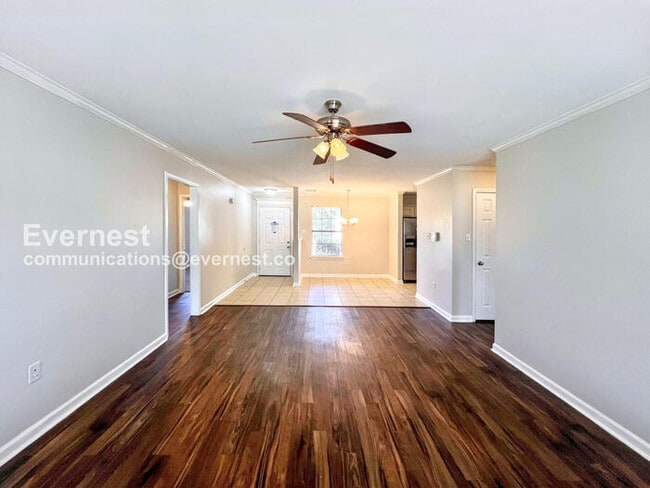 Photo - 3 Bed/2 Bath Home with Garage / Pet-Friend...