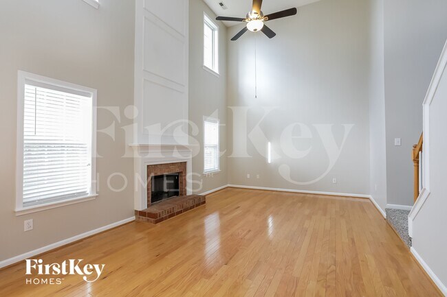 Photo - 314 Winward Pointe Dr