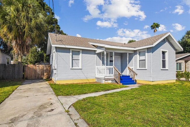 Photo - 1913 W Lemon St