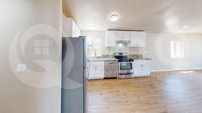 Photo - 14536 N Warfield Cir
