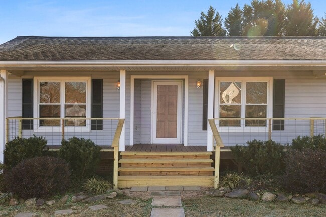 Photo - Welcome to this Comfortable, Charming & Outdoor Living, Single-Level Home