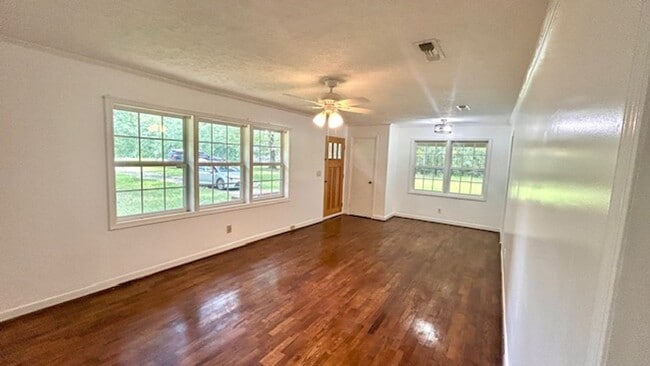 Photo - 135 Haywood Valley Rd